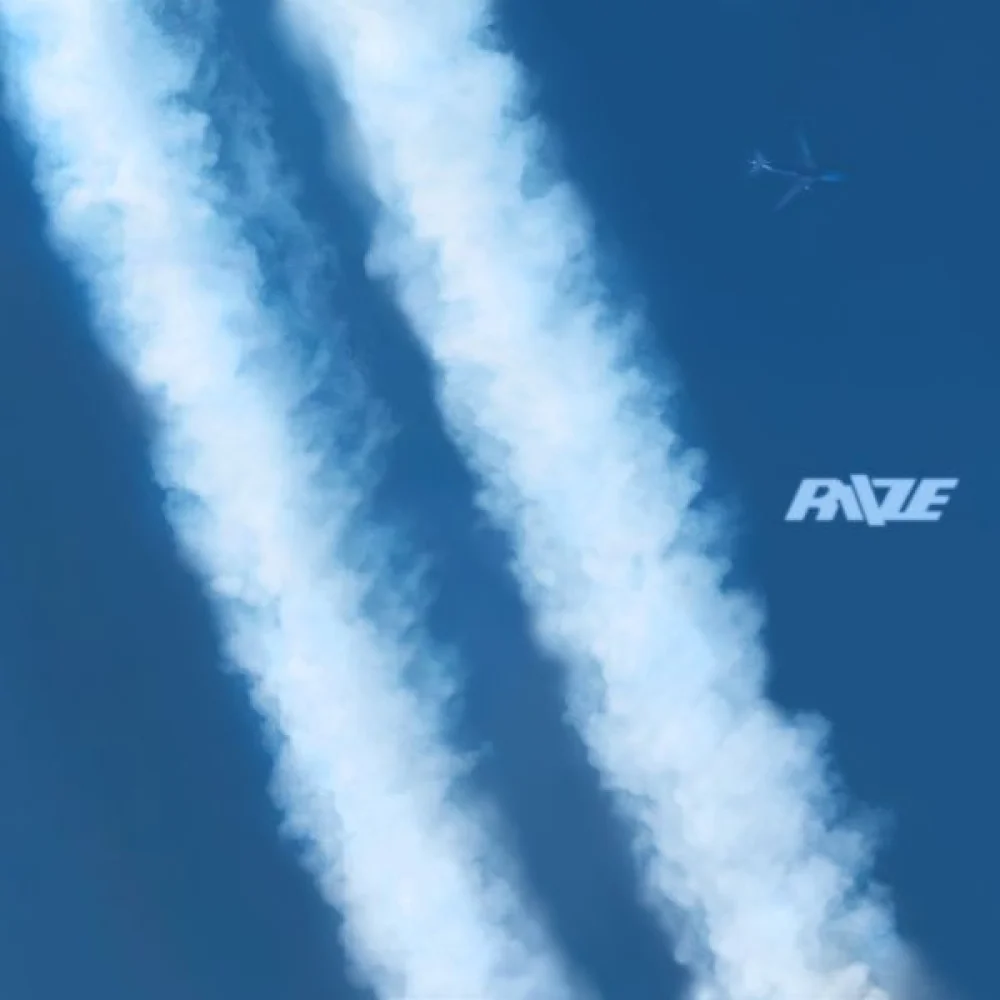 RIIZE - II (PHOTOBOOK VER.) RIIZE - II (PHOTOBOOK VER.)